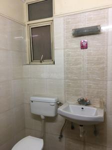 Bathroom Image of 1350 Sq.ft 3 BHK Apartment / Flat for sale in Rishabh Paradise, Indirapuram Ghaziabad for Rs. 12500000