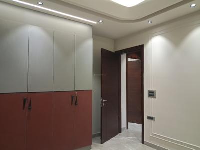 Bedroom Image of 2250 Sq.ft 4 BHK Builder Floor for sale in Paschim Vihar New Delhi for Rs. 48500000
