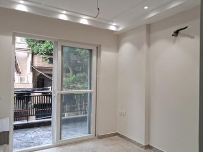 Bedroom Image of 1350 Sq.ft 3 BHK Builder Floor for sale in Paschim Vihar New Delhi for Rs. 29000000