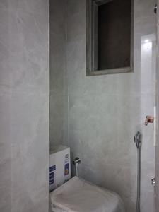 Common Bathroom Image of 625 Sq.ft 1 BHK Apartment / Flat for sale in GCM Gomati Apartment, Sector 49 Noida for Rs. 2700000