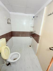 Bathroom Image of 1200 Sq.ft 2 BHK Apartment / Flat for rent in Jagatpura Jaipur for Rs. 25000