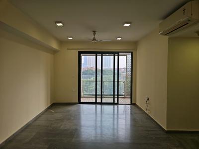 Living Room Image of 1550 Sq.ft 2.5 BHK Apartment / Flat for sale in Lodha New Cuffe Parade, Sion Mumbai for Rs. 38000000