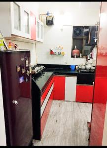 Kitchen Image of 1000 Sq.ft 2 BHK Apartment / Flat for rent in Vashi Navi Mumbai for Rs. 59900