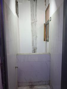 Common Bathroom Image of 420 Sq.ft 1 BHK Builder Floor for sale in Happy Homes, Hastsal New Delhi for Rs. 2150000