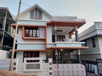 Image of 2300 Sq.ft 4 BHK Independent House for sale in Kakkanad, Kochi for Rs. 8700000