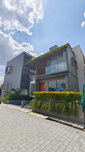 Image of 3916 Sq.ft 4 BHK Villa for sale in Edappally, Kochi for Rs. 41200000