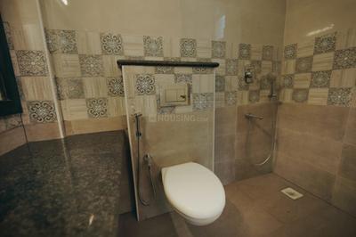 Bathroom Image of 2507 Sq.ft 5 BHK Villa for sale in Casagrand Pavilion, Thazhambur Chennai for Rs. 22000000