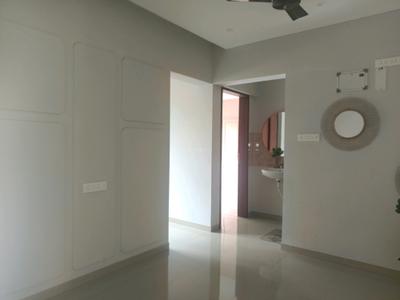 Living Room Image of 700 Sq.ft 1 BHK Apartment / Flat for rent in Magarpatta Heliconia, Hadapsar Pune for Rs. 22000
