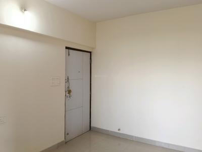 Living Room Image of 600 Sq.ft 1 BHK Apartment / Flat for rent in KIPL Morya, Kasarvadavali Thane for Rs. 16505