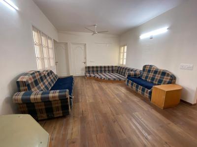 Hall Image of 2070 Sq.ft 4 BHK Apartment / Flat for sale in Satellite Ahmedabad for Rs. 13000000