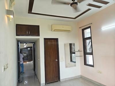 Bedroom Image of 1750 Sq.ft 3 BHK Apartment / Flat for rent in CGHS Ganpati Apartment, Sector 56 Gurgaon for Rs. 48000