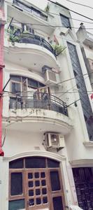Image of 720 Sq.ft 6 BHK Independent House for sale in Laxmi Nagar, New Delhi for Rs. 30000000