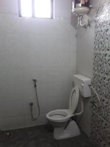 Bathroom Image of 650 Sq.ft 2 BHK Builder Floor for rent in Manyawas Jaipur for Rs. 9000