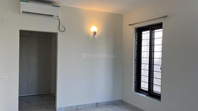 Bedroom Image of 2010 Sq.ft 3 BHK Apartment / Flat for rent in Adyar Chennai for Rs. 100000