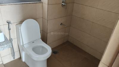 Bathroom Image of 780 Sq.ft 1 BHK Apartment / Flat for sale in Kalpataru Immensa, Thane West Thane for Rs. 8900000