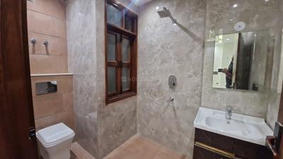 Image of 1500 Sq.ft 4 BHK Builder Floor for sale in Mahavir Enclave, New Delhi for Rs. 13000000