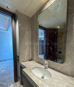 Image of 4500 Sq.ft 4 BHK Builder Floor for sale in Model Town, New Delhi for Rs. 75000000