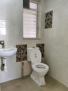 Common Bathroom Image of 421 Sq.ft 1 BHK Apartment / Flat for sale in Mahindra Happinest Kalyan, Bhiwandi Thane for Rs. 3400000