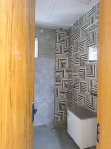Common Bathroom Image of 2000 Sq.ft 4 BHK Builder Floor for sale in Vasundhara Ghaziabad for Rs. 21200011