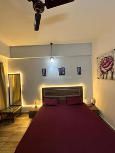 Bedroom Image of 435 Sq.ft 1 RK Apartment / Flat for rent in Paramount Golfforeste Oak &amp; Pine, Surajpur Greater Noida for Rs. 16000
