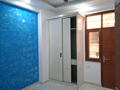 Bedroom Image of 1100 Sq.ft 2 BHK Apartment / Flat for sale in Sector 73 Noida for Rs. 3300000
