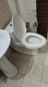 Bathroom Image of 1700 Sq.ft 3 BHK Builder Floor for rent in Sector 28 Faridabad for Rs. 22000