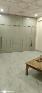 Bedroom Image of 2000 Sq.ft 4 BHK Builder Floor for rent in Sector 112 Noida for Rs. 55000