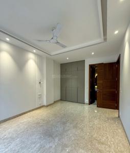 Bedroom Image of 1620 Sq.ft 3 BHK Builder Floor for sale in Model Town New Delhi for Rs. 31100000