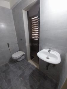 Bathroom Image of 1005 Sq.ft 2 BHK Apartment / Flat for sale in Vishesh Balaji Symphony, Panvel Navi Mumbai for Rs. 7800000