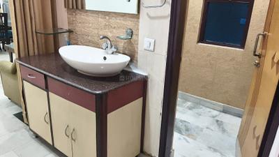 Image of 1000 Sq.ft 2 BHK Builder Floor for rent in Lajpat Nagar, New Delhi for Rs. 46500