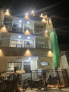 Image of 1500 Sq.ft 3.5 BHK Builder Floor for sale in Govindpuram, Ghaziabad for Rs. 12000000