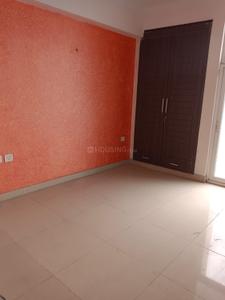 Bedroom Image of 2474 Sq.ft 4 BHK Apartment / Flat for sale in Amrapali Platinum, Sector 119 Noida for Rs. 21500000