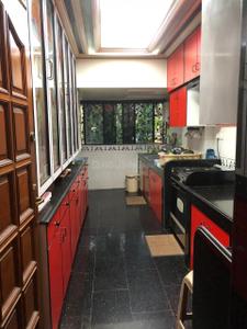 Kitchen Image of 1800 Sq.ft 3 BHK Apartment / Flat for sale in Juhu Mumbai for Rs. 150100000