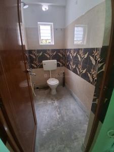 Image of 800 Sq.ft 2 BHK Apartment / Flat for rent in Chinar Park, Kolkata for Rs. 15500
