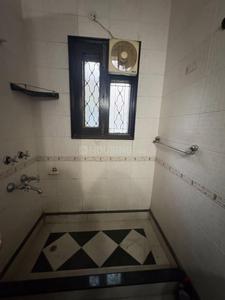 Bathroom Image of 2700 Sq.ft 3 BHK Duplex for sale in Saket New Delhi for Rs. 85000000