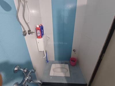 Bathroom Image of 980 Sq.ft 2 BHK Apartment / Flat for rent in Mangala Mayurs Nature Glory, Kalwa Thane for Rs. 45000