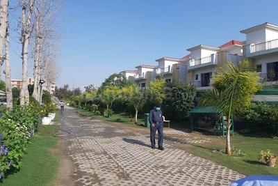 Image of 4250 Sq.ft 4 BHK Villa for sale in Jaypee Kingswood Oriental, Sector 128, Noida for Rs. 80000000