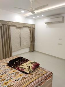 Bedroom Image of 4073 Sq.ft 4 BHK Apartment / Flat for sale in Nipania Indore for Rs. 40000000
