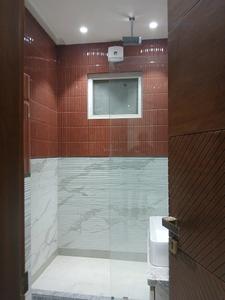 Common Bathroom Image of 2250 Sq.ft 4 BHK Builder Floor for sale in Paschim Vihar New Delhi for Rs. 43500008