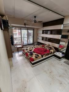 Bedroom Image of 2400 Sq.ft 3 BHK Apartment / Flat for sale in Chandak Breezy Corner, Kandivali West Mumbai for Rs. 42400000