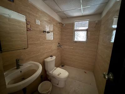 Bathroom Image of 1230 Sq.ft 2.5 BHK Apartment / Flat for sale in VVIP Homes, Noida Extension Greater Noida for Rs. 11500000