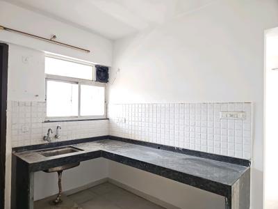 Kitchen Image of 913 Sq.ft 2 BHK Apartment / Flat for rent in Majestique Manhattan, Wagholi Pune for Rs. 19000