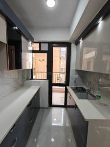 Kitchen Image of 1850 Sq.ft 3 BHK Apartment / Flat for rent in RG Luxury, Noida Extension Greater Noida for Rs. 28000