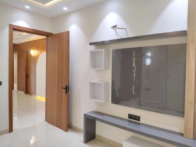 Bedroom Image of 2600 Sq.ft 3 BHK Builder Floor for sale in Ardee Platinum Independent Floors, Sector 52 Gurgaon for Rs. 25000000
