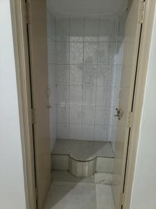 Bathroom Image of 2400 Sq.ft 6 BHK Independent House for sale in Kammanahalli Bengaluru for Rs. 18500000