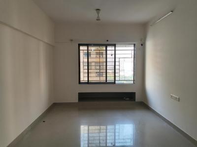 Living Room Image of 750 Sq.ft 2 BHK Apartment / Flat for sale in Colaba Mumbai for Rs. 32500000