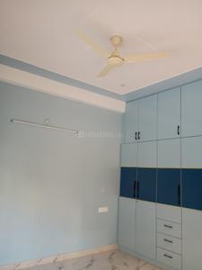 Bedroom Image of 1250 Sq.ft 2 BHK Builder Floor for rent in Gomti Nagar Lucknow for Rs. 20000