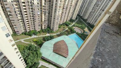 Image of 1425 Sq.ft 3 BHK Apartment / Flat for sale in Paramount Floraville, Sector 137, Noida for Rs. 16900000