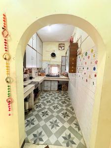 Kitchen Image of 850 Sq.ft 2 BHK Builder Floor for sale in Dilshad Garden New Delhi for Rs. 9500000