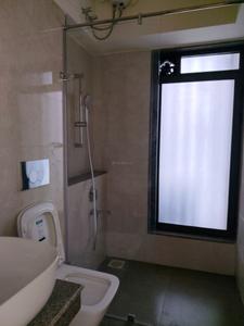 Common Bathroom Image of 850 Sq.ft 2 BHK Apartment / Flat for rent in Dynamix Divum, Malad East Mumbai for Rs. 72000